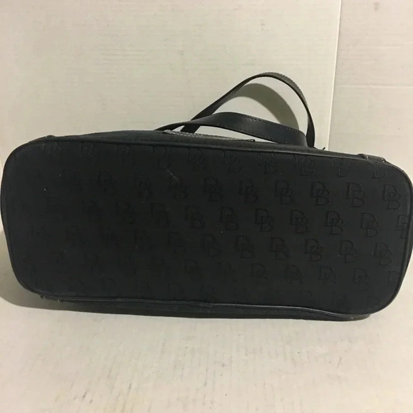 Dooney & Bourke Black tote / shoulder handbag - Picture 3 of 8